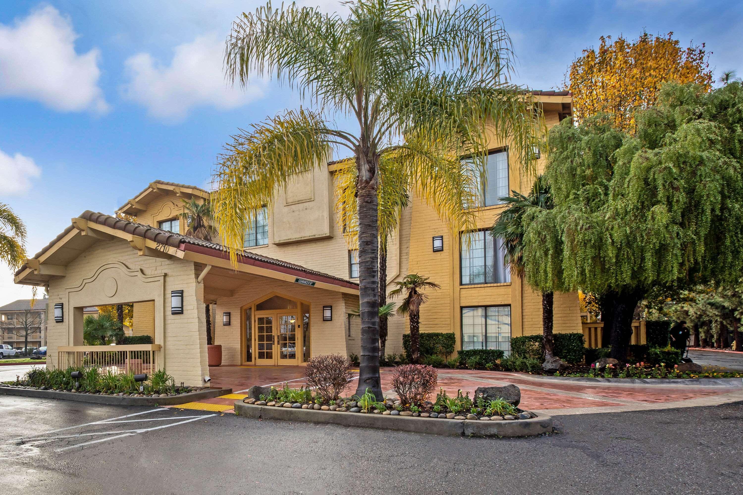 La Quinta Inn By Wyndham סטוקטון מראה חיצוני תמונה