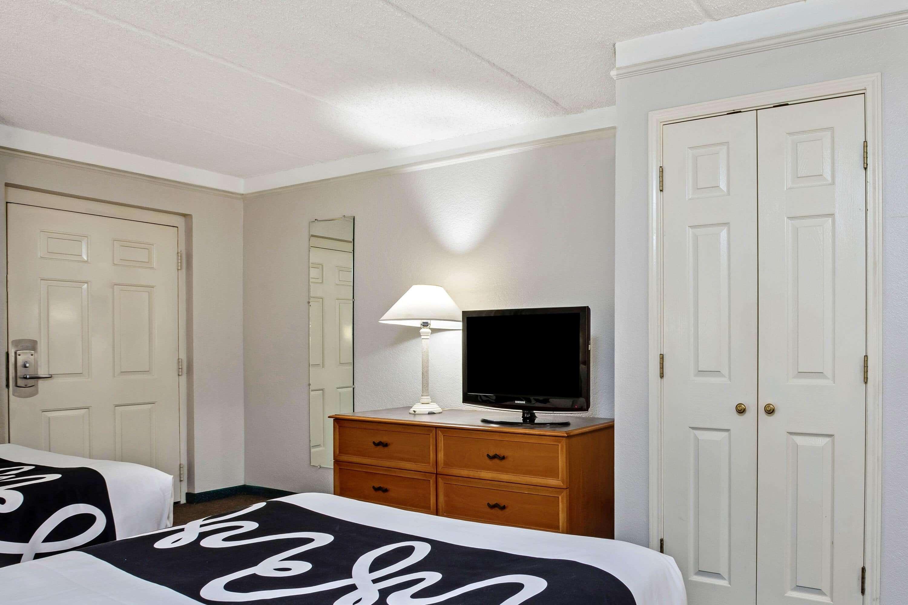 La Quinta Inn By Wyndham סטוקטון מראה חיצוני תמונה