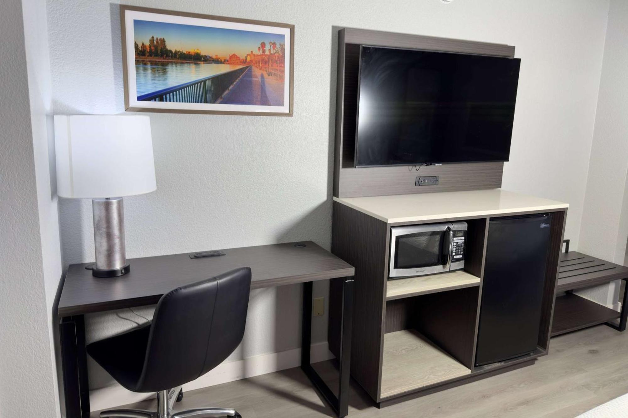 La Quinta Inn By Wyndham סטוקטון מראה חיצוני תמונה