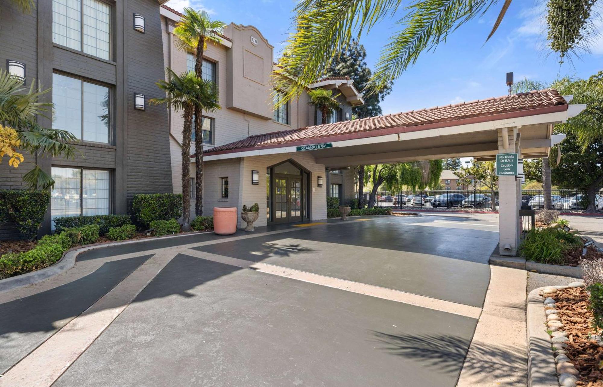 La Quinta Inn By Wyndham סטוקטון מראה חיצוני תמונה