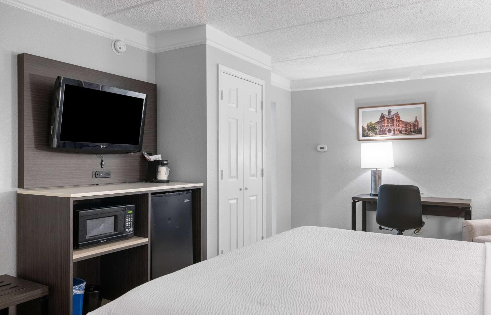 La Quinta Inn By Wyndham סטוקטון מראה חיצוני תמונה